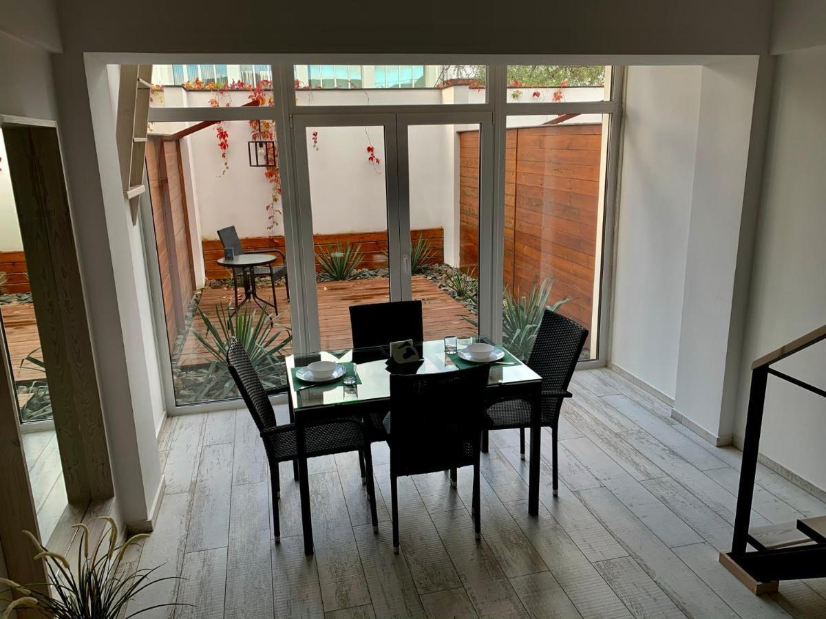 2-Level Apartments With Terrace In The Center Of Витебск Екстериор снимка