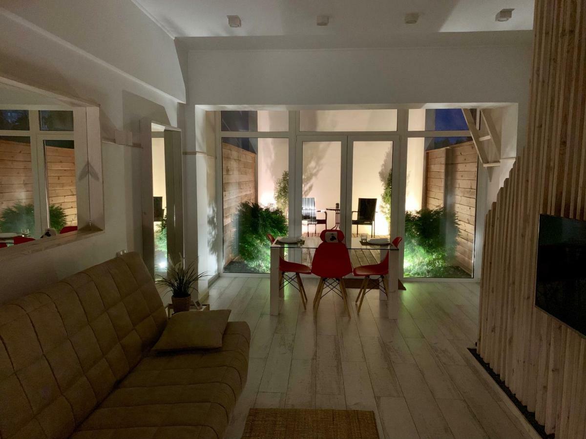 2-Level Apartments With Terrace In The Center Of Витебск Екстериор снимка
